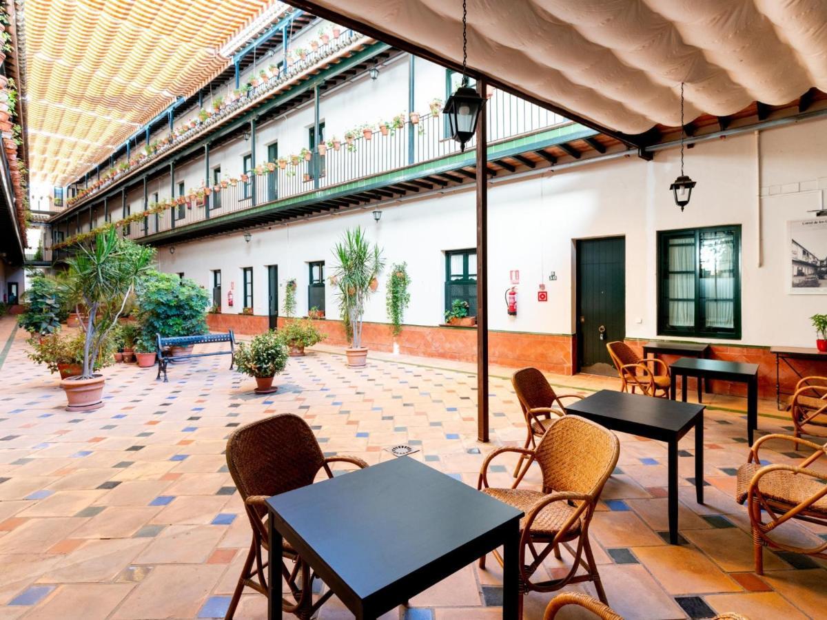 Holi-Rent Lumbreras Apartment Seville Exterior photo