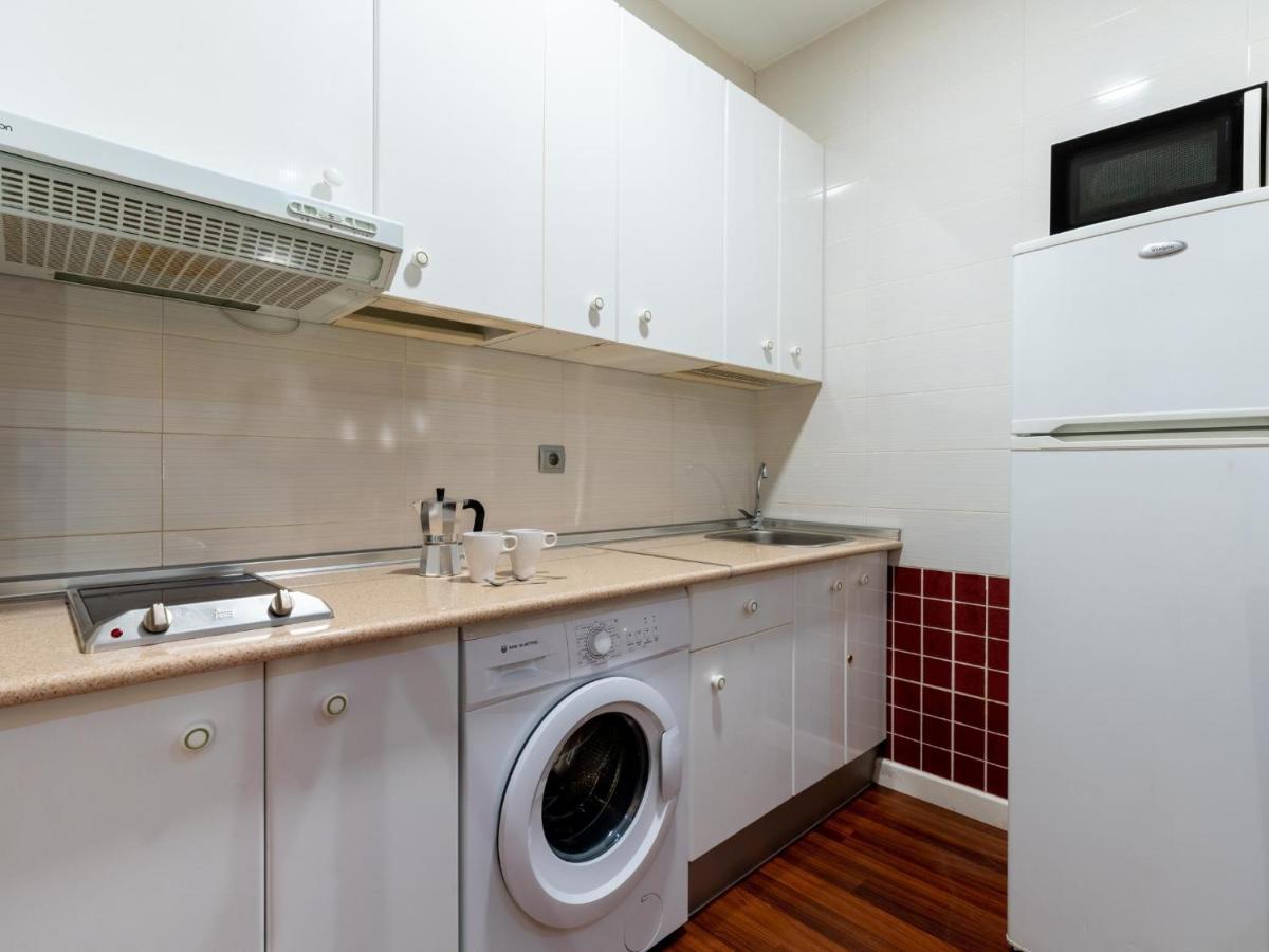 Holi-Rent Lumbreras Apartment Seville Exterior photo