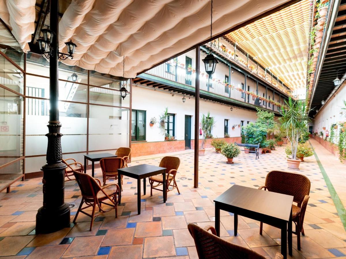 Holi-Rent Lumbreras Apartment Seville Exterior photo